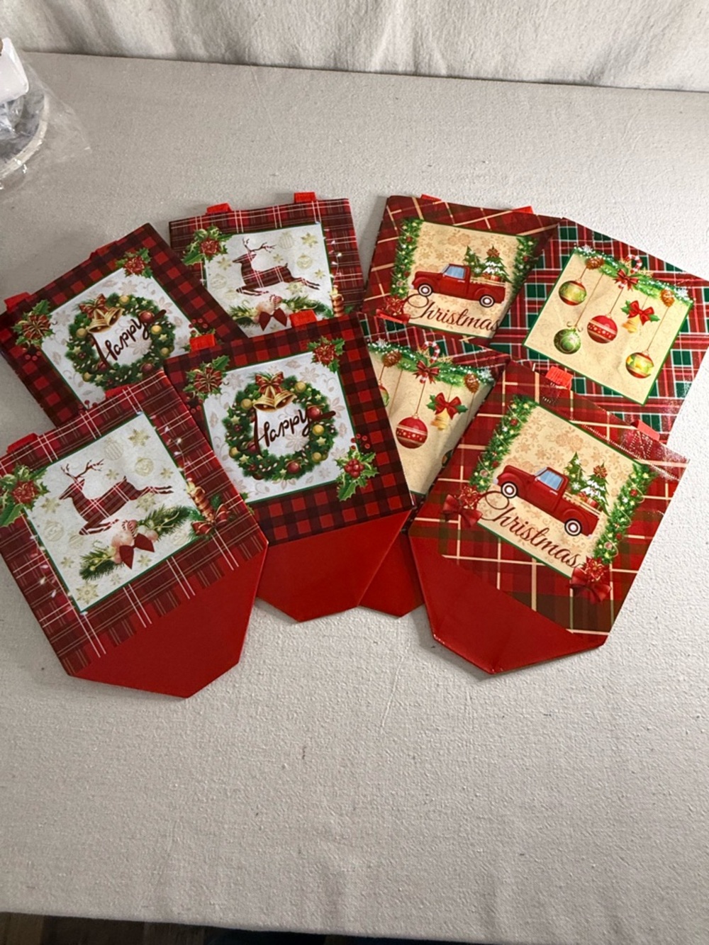 Set of 8 Festive Red Plaid Christmas Gift Bags - NWT